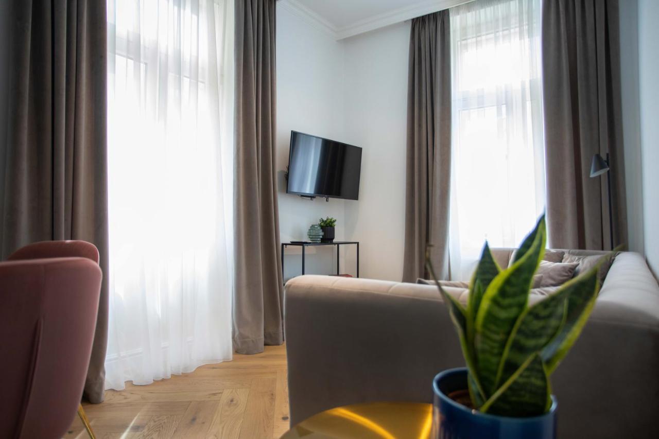 Pierrot & Pierrette Gajeva 6 Apartman Zágráb Kültér fotó